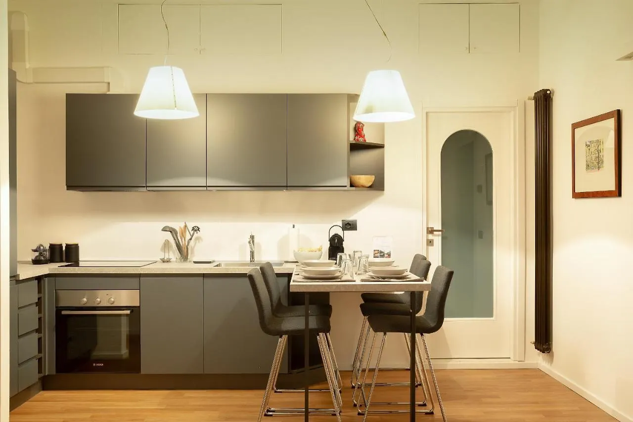 Hl Apartment - Darsena, Navigli Milano, Via Torino