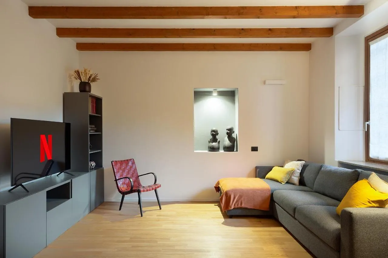 Hl Apartment - Darsena, Navigli Milano, Via Torino