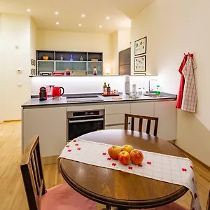 La Casa Colorata - Flats In - Bocconi Apartment Milan